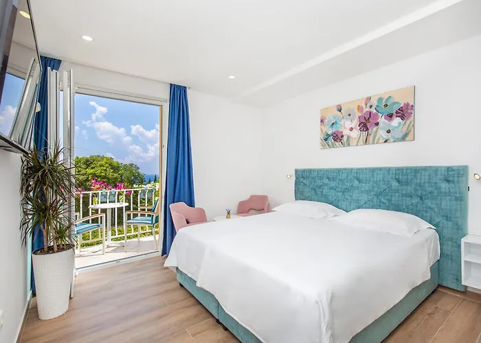 Flamingo Bed & Breakfast